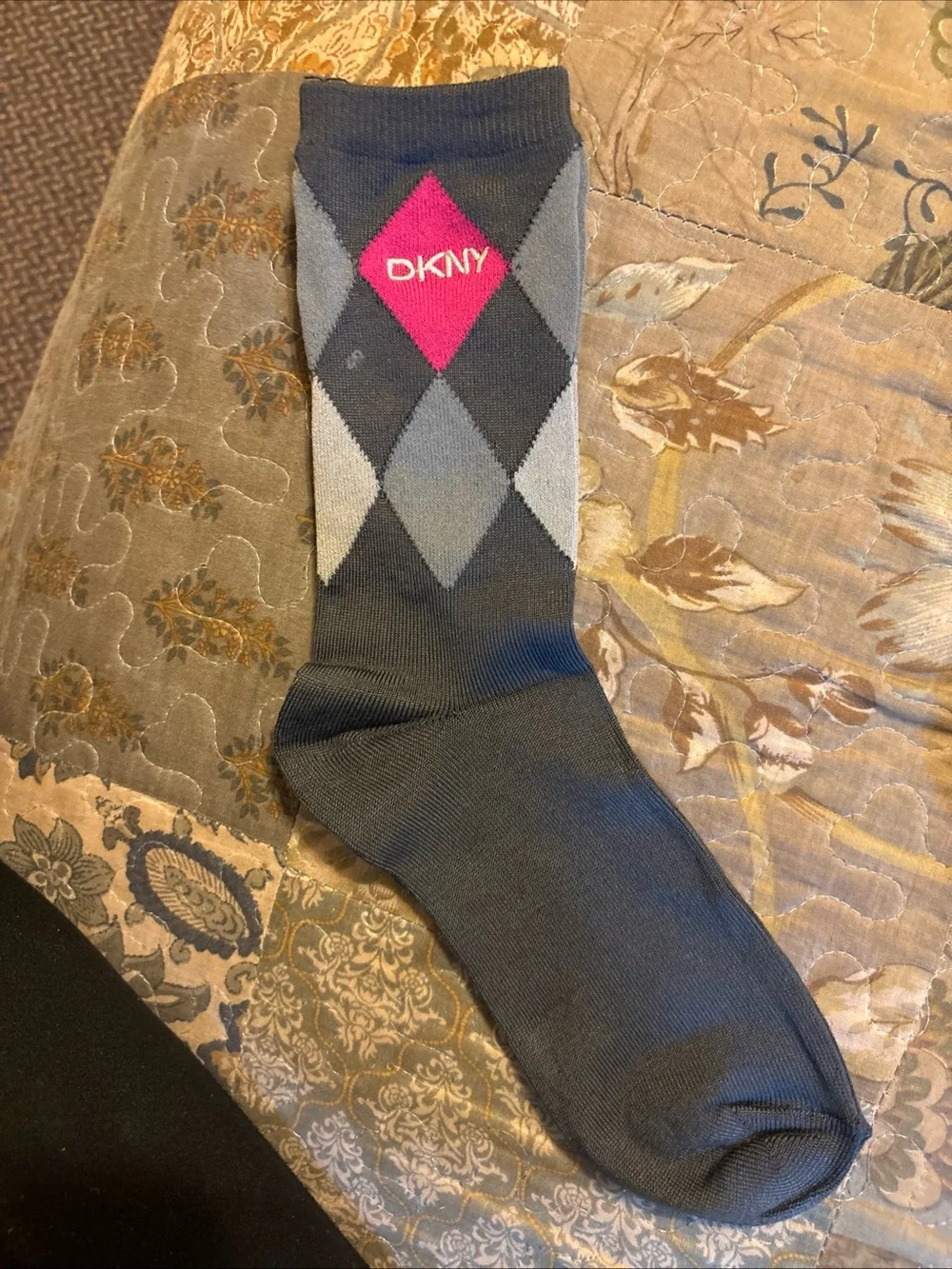 Dkny classic argyle